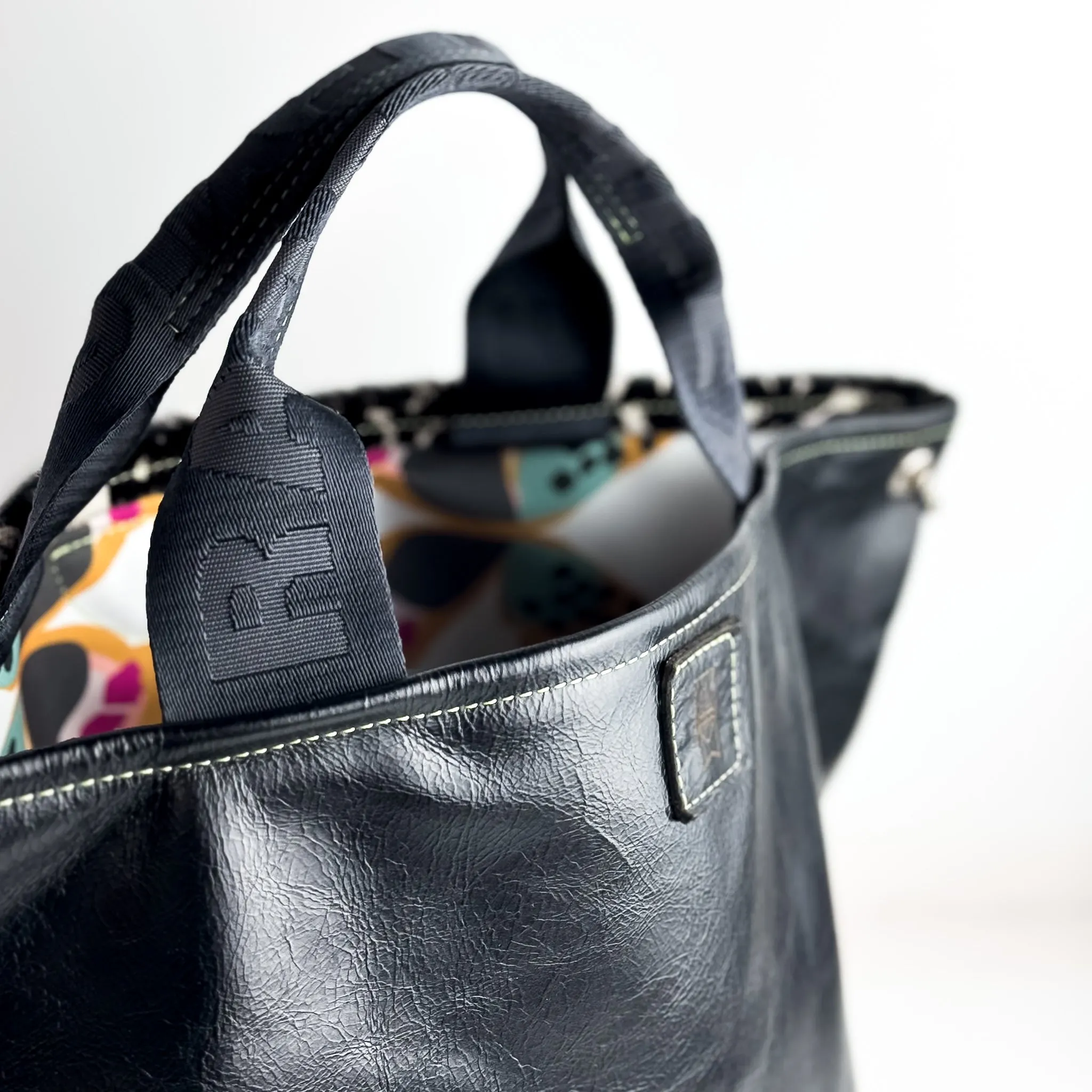 Custom Collection | Lexington Shoulder Tote